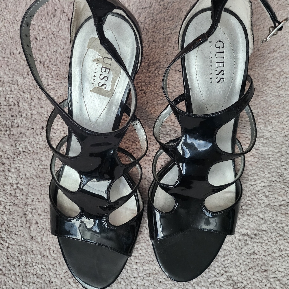 Guess open toe